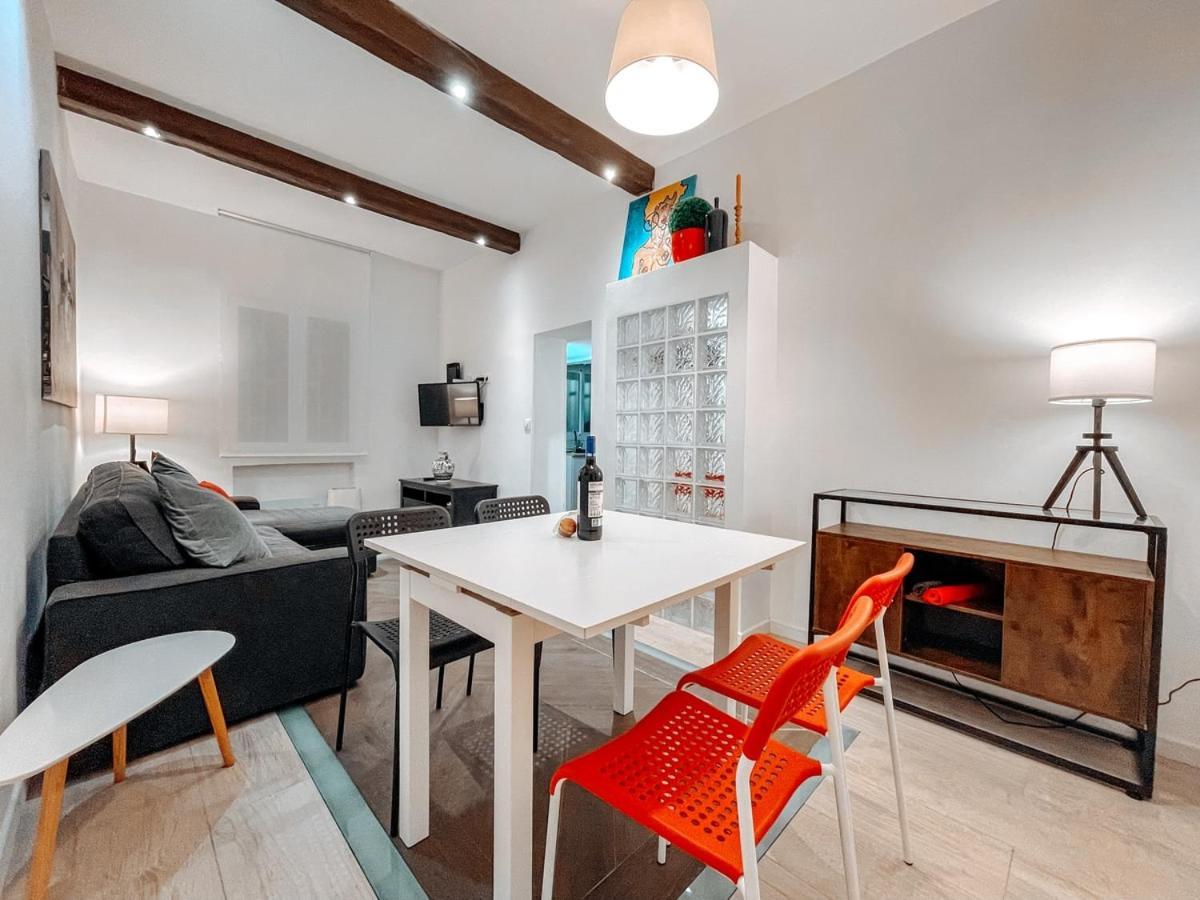 Fee4Me. Amazing Apartment In The Heart Of Lavapies Madrid Ngoại thất bức ảnh